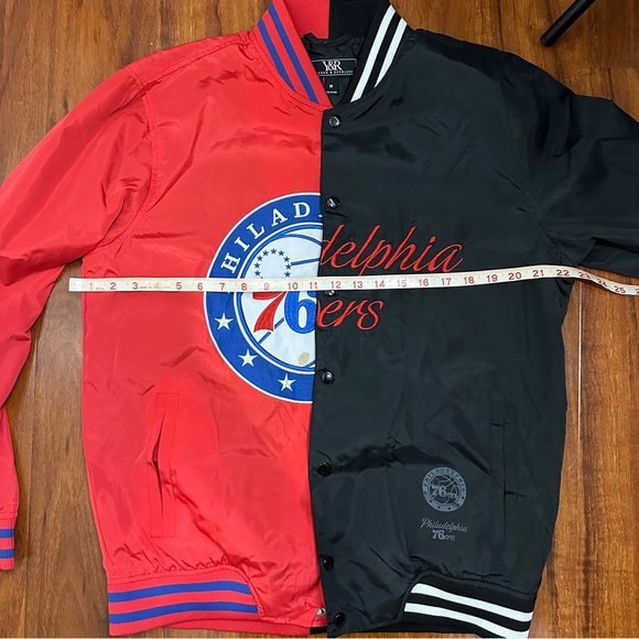 Young And Reckless Philadelphia Sixers Jacket Vintage Size Medium - Picture 9 of 11